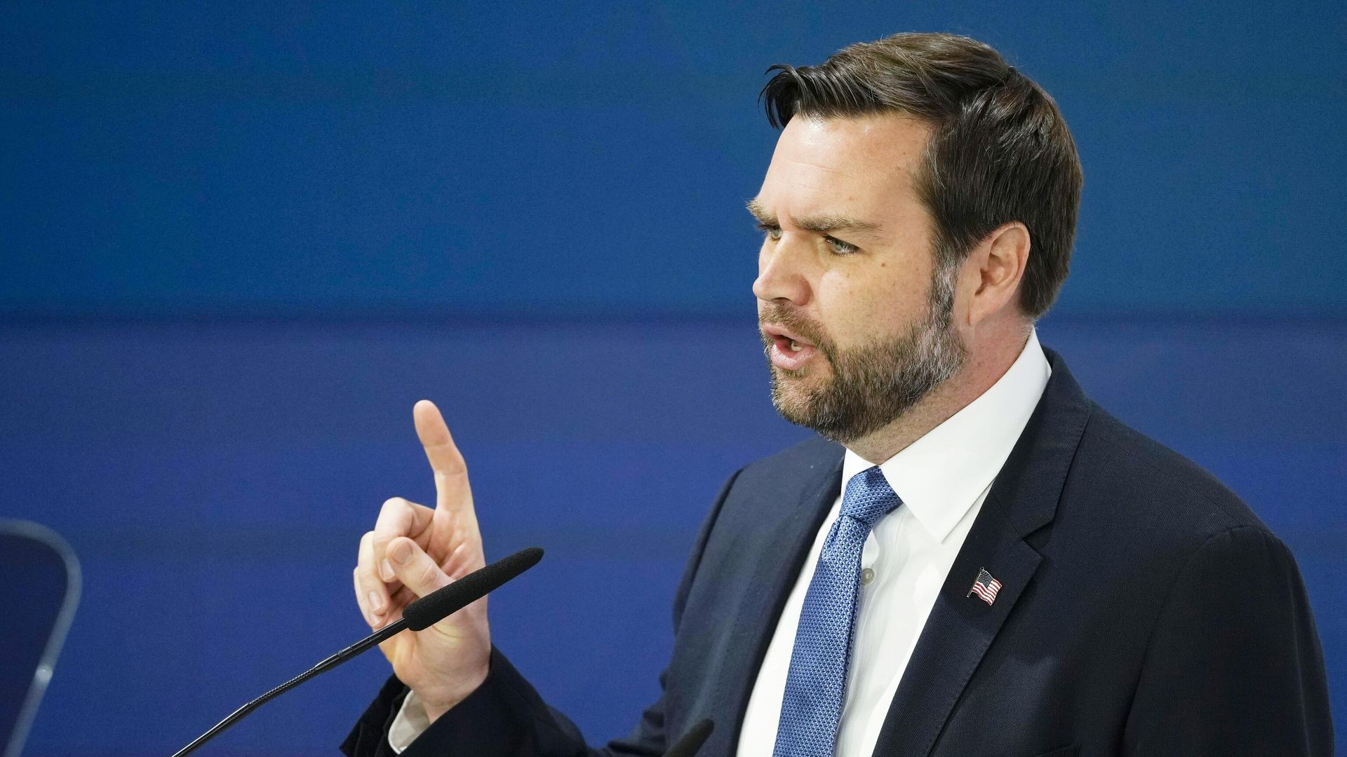 Вице-президент США Джей-Ди Вэнс Вице-президент США Джей-Ди Вэнс - РИА Новости, 1920, 07.05.2025