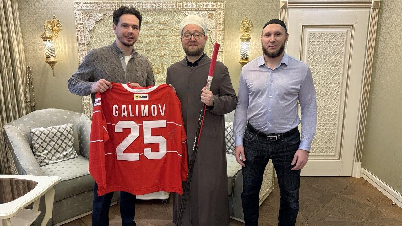 Игрок ХК Спартак поддержал проведение мусульманского турнира по хоккею Игрок ХК Спартак поддержал проведение мусульманского турнира по хоккею - РИА Новости, 1920, 14.02.2025
