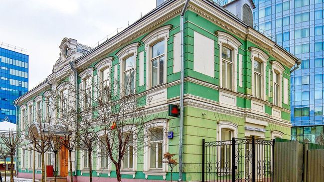 Здание товарищества купца Алексея Бахрушина на Кожевнической улице в Москве