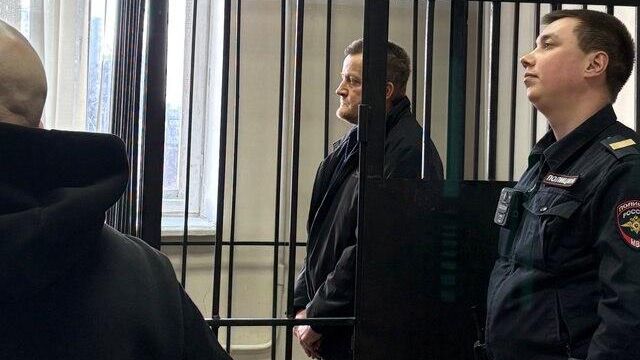 Обвиняемый в похищении 15-летней девочки в Екатеринбурге Обвиняемый в похищении 15-летней девочки в Екатеринбурге - РИА Новости, 1920, 17.02.2025