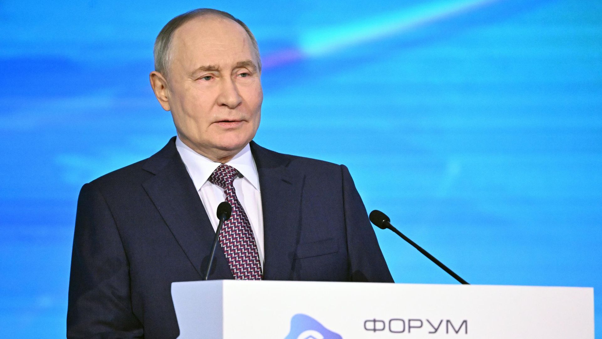 Президент РФ Владимир Путин выступает на пленарном заседании Форума будущих технологий в Москве Президент РФ Владимир Путин выступает на пленарном заседании Форума будущих технологий в Москве - РИА Новости, 1920, 21.02.2025