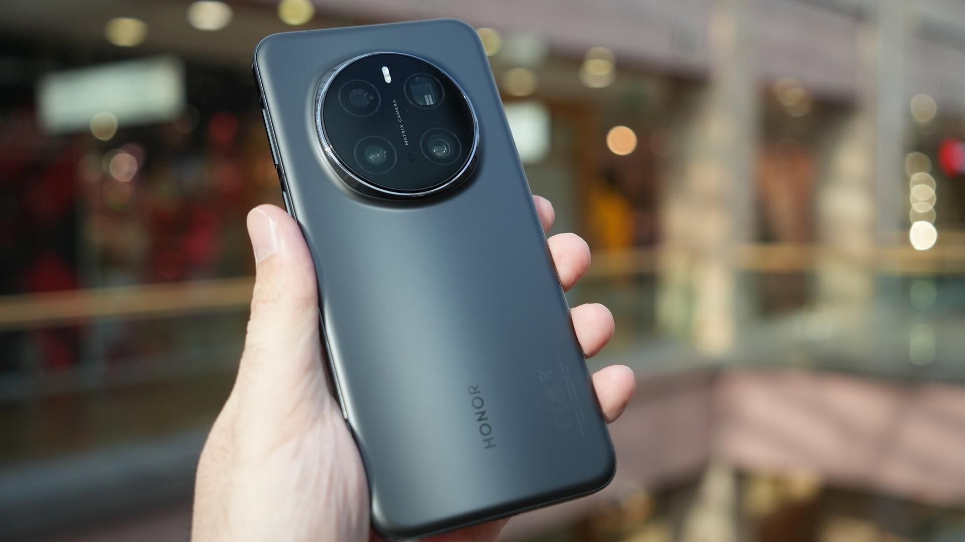 Смартфон HONOR Magic7 Pro Смартфон HONOR Magic7 Pro - РИА Новости, 1920, 25.02.2025