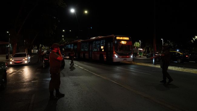 Ситуация в Саньтяго после отключение электричества на всей территории в Чили