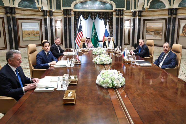 Встреча представителей РФ и США по Украине Встреча представителей РФ и США по Украине