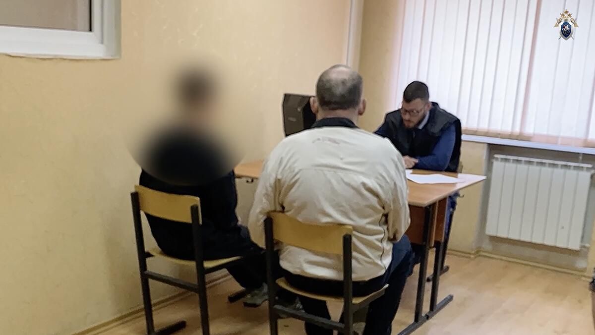 Несовершеннолетний магаданец, признанный виновным в умышленном причинении тяжкого вреда здоровью, во время допроса - РИА Новости, 1920, 28.02.2025