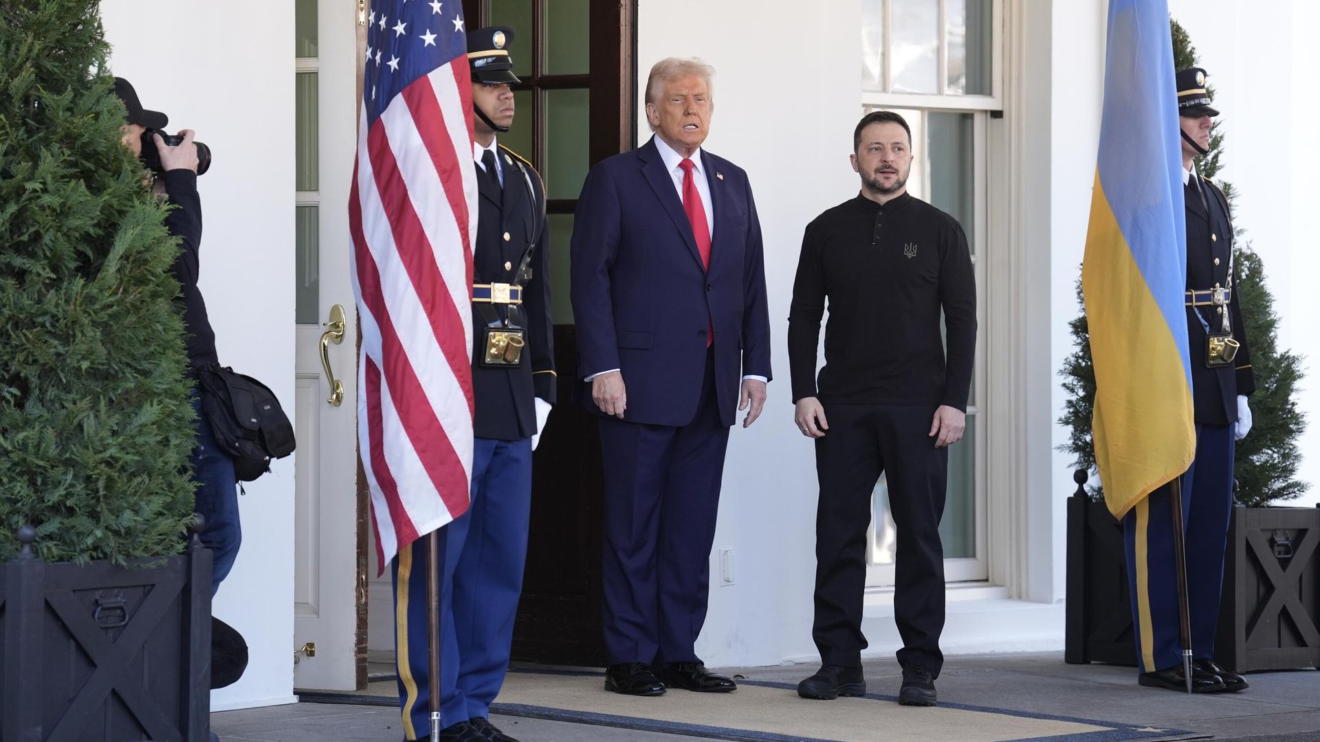 Дональд Трамп и Владимир Зеленский во время встречи в Вашингтоне Дональд Трамп и Владимир Зеленский во время встречи в Вашингтоне - РИА Новости, 1920, 01.03.2025