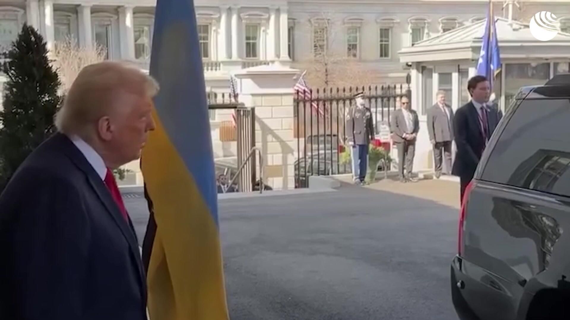 Трамп о внешнем виде Зеленского Трамп о внешнем виде Зеленского - РИА Новости, 1920, 28.02.2025