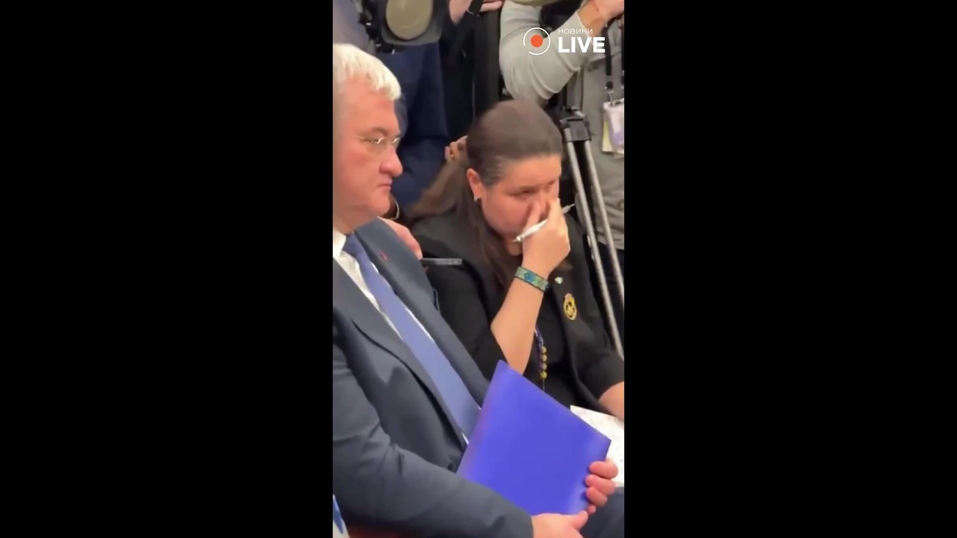 Посол Украины поймала фейспалм от поведения Зеленского на переговорах Посол Украины поймала фейспалм от поведения Зеленского на переговорах - РИА Новости, 1920, 28.02.2025
