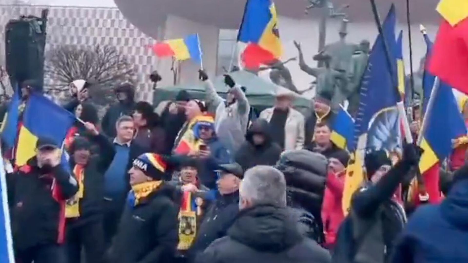 В столице Румынии проходит массовый протест сторонников оппозиции, организованный партией Альянс за объединение румын В столице Румынии проходит массовый протест сторонников оппозиции, организованный партией Альянс за объединение румын - РИА Новости, 1920, 01.03.2025