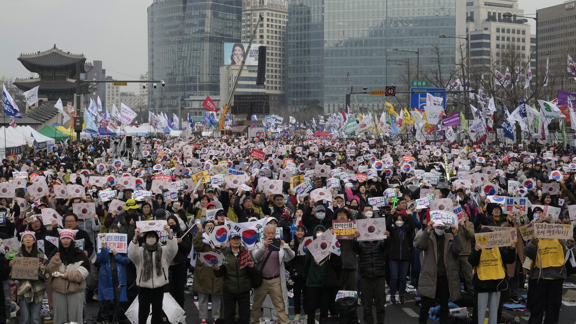 Митинг за импичмент президента Южной Кореи Юн Сок Ёля в Сеуле. 1 марта 2025 Митинг за импичмент президента Южной Кореи Юн Сок Ёля в Сеуле. 1 марта 2025 - РИА Новости, 1920, 01.03.2025