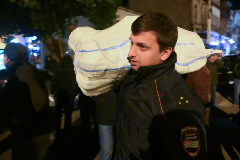 Второй тур президентских выборов в Абхазии Второй тур президентских выборов в Абхазии