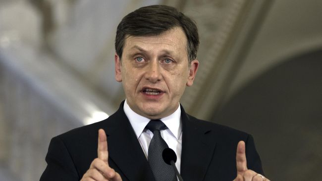 Крин Антонеску