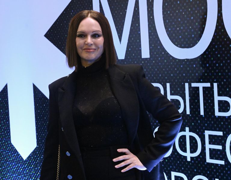 Актриса Ирина Безрукова на открытии фестиваля авторского кино Зимний в кинотеатре Художественный в Москве Актриса Ирина Безрукова на открытии фестиваля авторского кино Зимний в кинотеатре Художественный в Москве