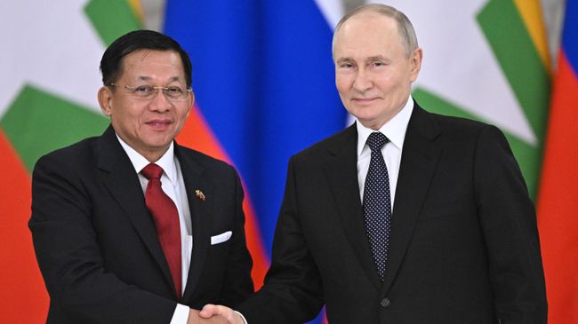 Президент РФ Владимир Путин Мин Аун Хлайн Президент РФ Владимир Путин Мин Аун Хлайн