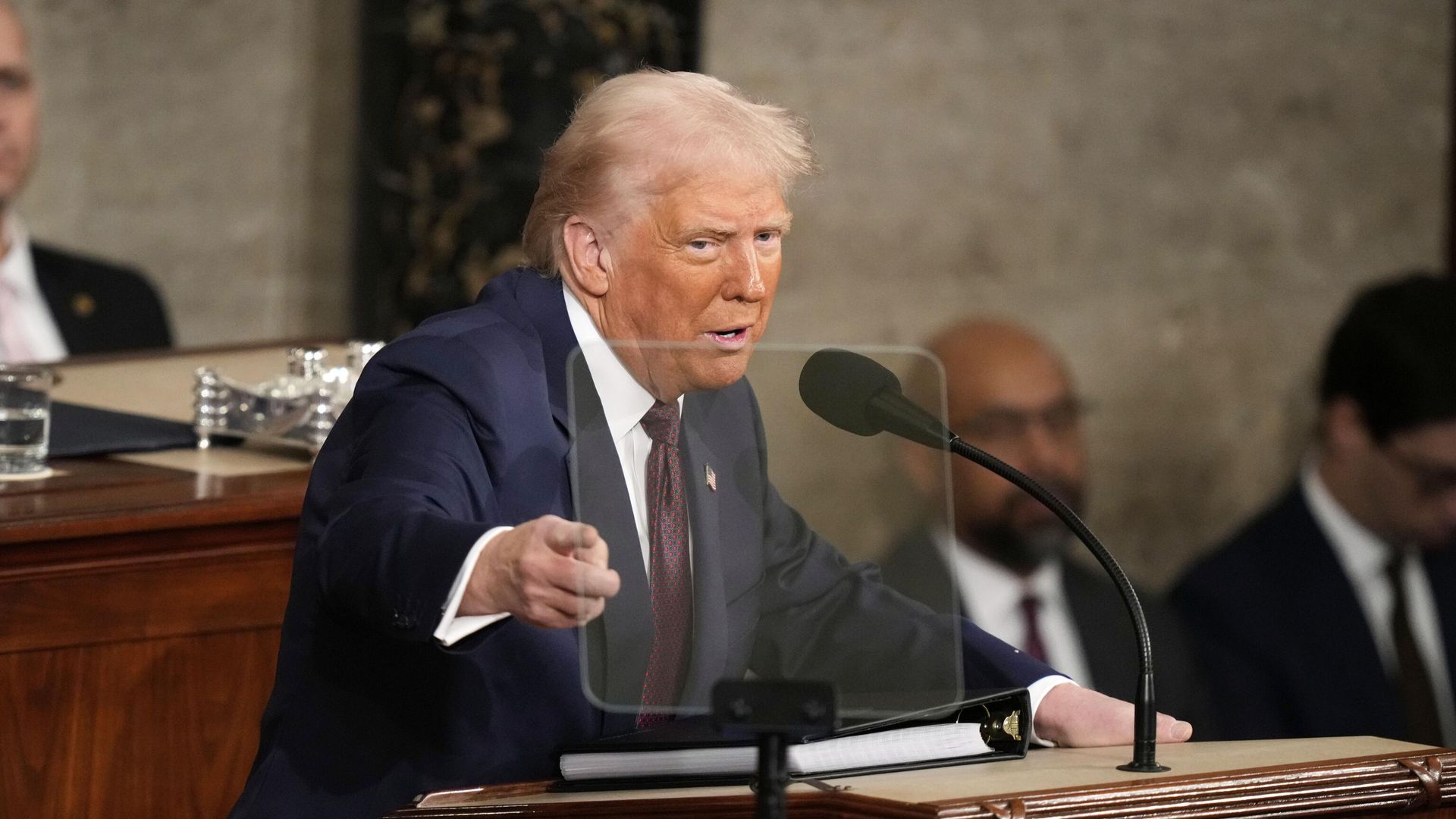 Выступление Дональда Трампа во время обращения к совместной сессии конгресса США Выступление Дональда Трампа во время обращения к совместной сессии конгресса США - РИА Новости, 1920, 05.03.2025