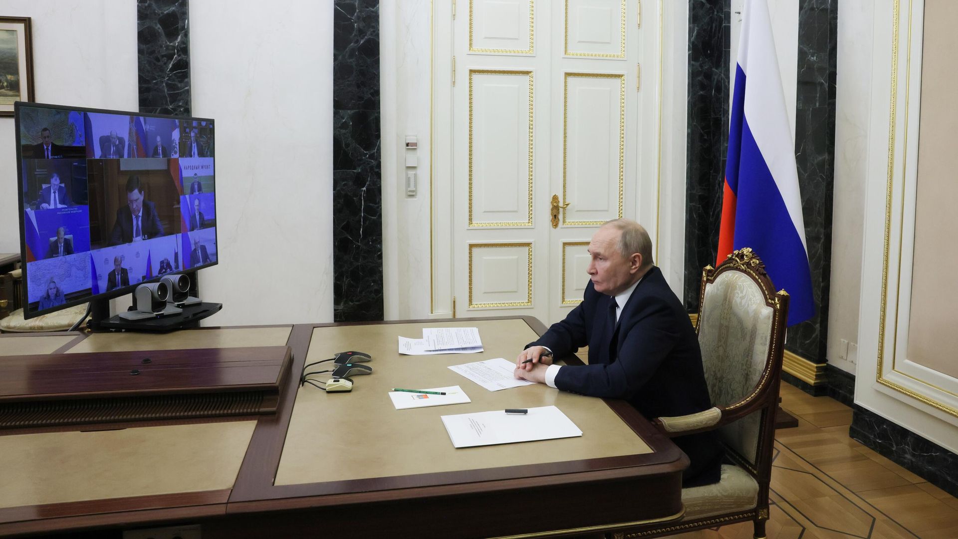 Президент Владимир Путин провел совещание с членами правительства - РИА Новости, 1920, 05.03.2025