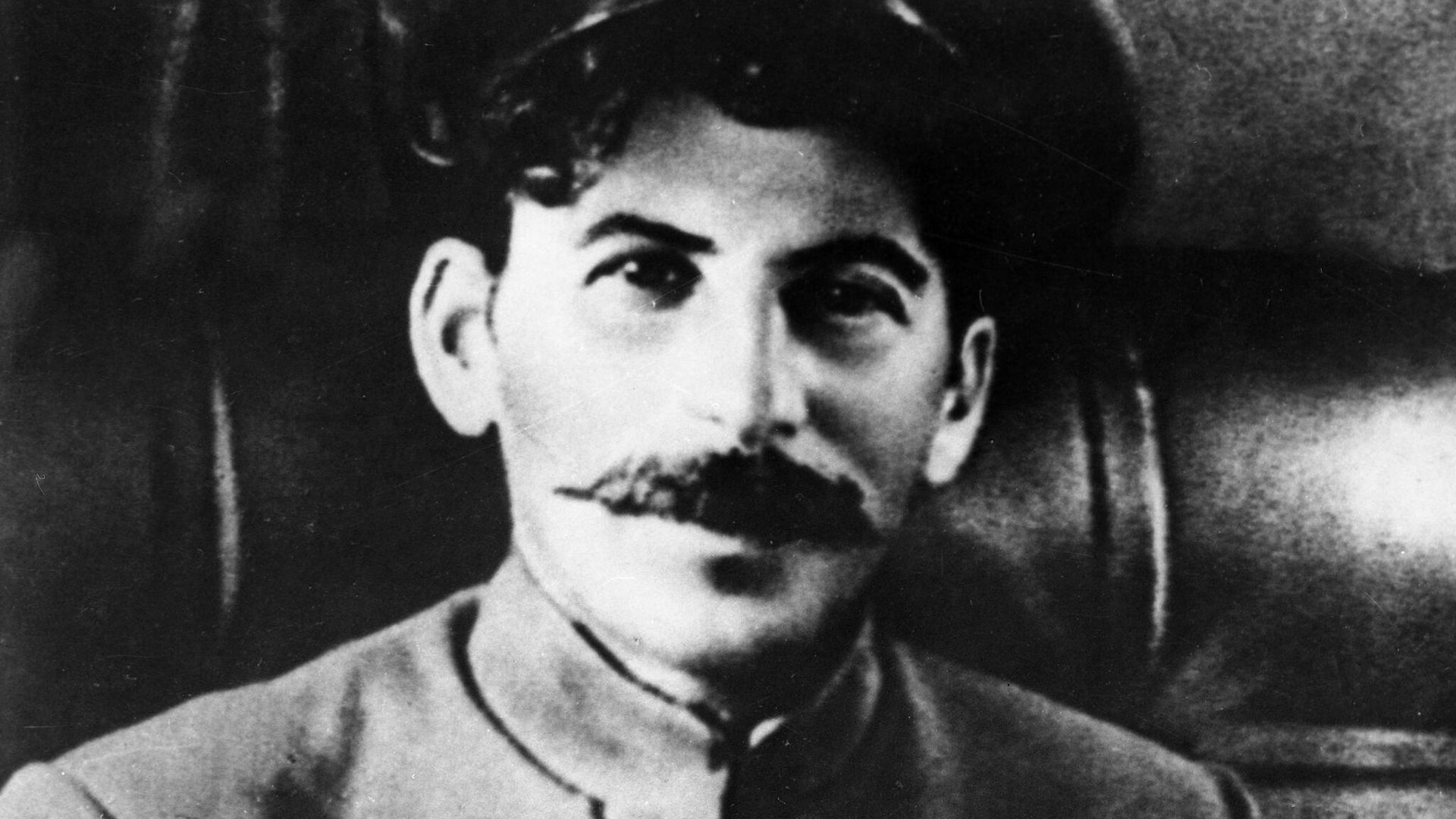 Иосиф Виссарионович Сталин - РИА Новости, 1920, 18.05.2025