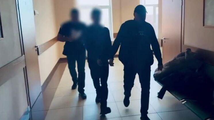 В Петербурге арестовали обвиняемых в похищении подростка В Петербурге арестовали обвиняемых в похищении подростка - РИА Новости, 1920, 09.03.2025