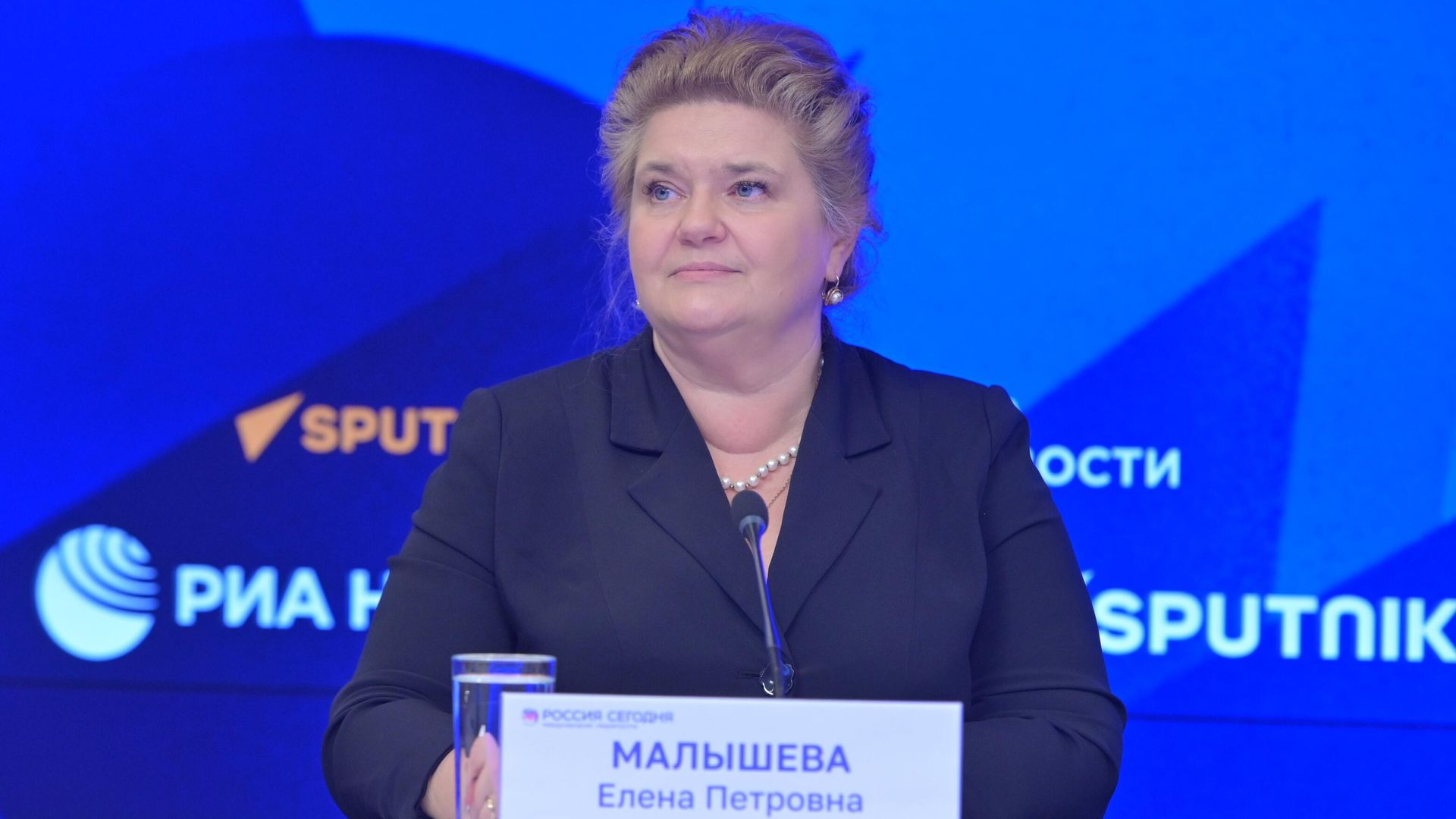 Руководитель Национального центра исторической памяти при президенте РФ Елена Малышева участвует в пресс-конференции, посвященной проведению Всероссийского онлайн-марафона Подвиг женщин Победы Руководитель Национального центра исторической памяти при президенте РФ Елена Малышева участвует в пресс-конференции, посвященной проведению Всероссийского онлайн-марафона Подвиг женщин Победы - РИА Новости, 1920, 10.03.2025