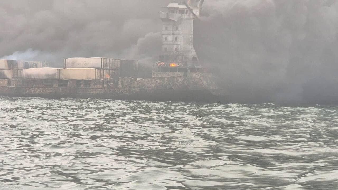 В Северном море столкнулись нефтяной танкер и грузовое судно - РИА Новости, 1920, 10.03.2025