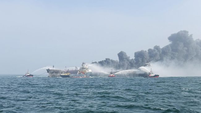 Место столкновения нефтяного танкера MV Stena Immaculate и грузового судна MV Solong в Северном море. 10 марта 2025