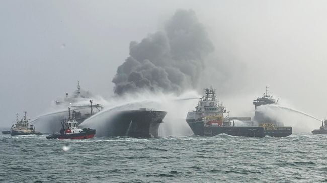 Место столкновения нефтяного танкера MV Stena Immaculate и грузового судна MV Solong в Северном море. 10 марта 2025
