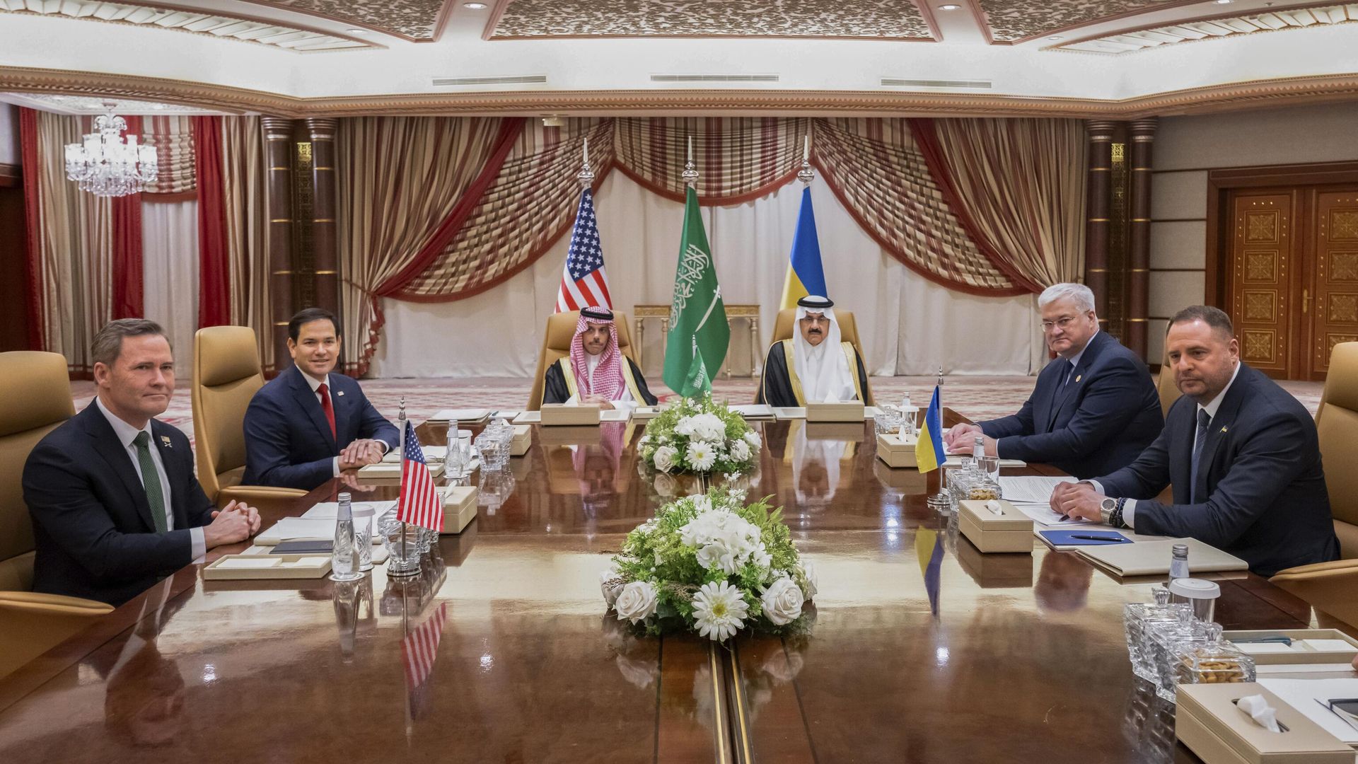 Встреча американской и украинской делегаций в Джидде, Саудовская Аравия Встреча американской и украинской делегаций в Джидде, Саудовская Аравия - РИА Новости, 1920, 14.03.2025