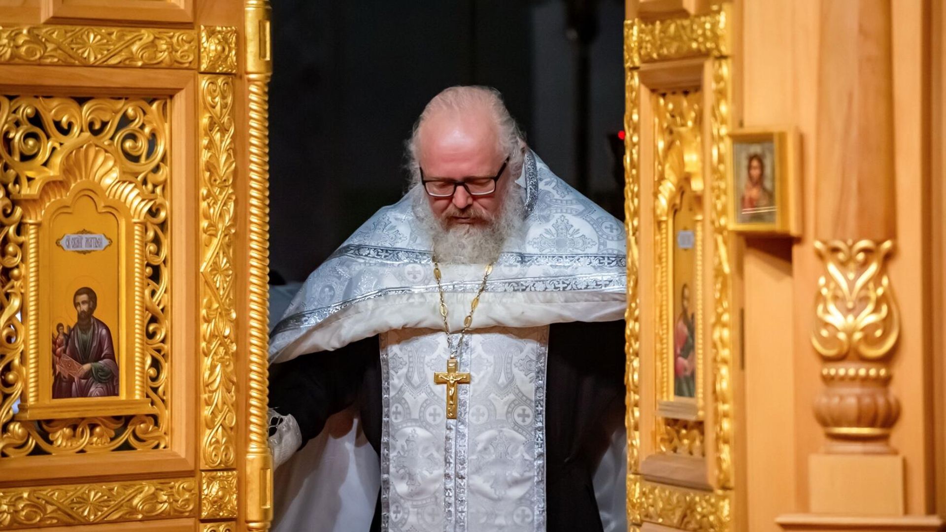 Настоятель храма из села Губернское Челябинской области Игорь Ефремов - РИА Новости, 1920, 30.04.2026