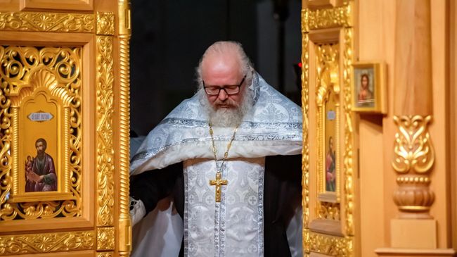 Настоятель храма из села Губернское Челябинской области Игорь Ефремов