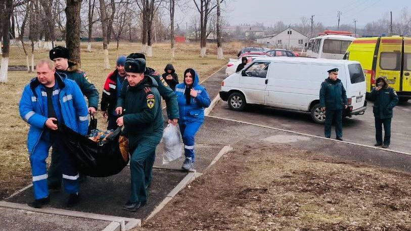Эвакуация российских граждан с территории Суджи силами военных и волонтеров - РИА Новости, 1920, 12.03.2025