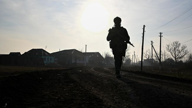 Боец рассказал, как туман помог российским военным занять Лидино в ДНР