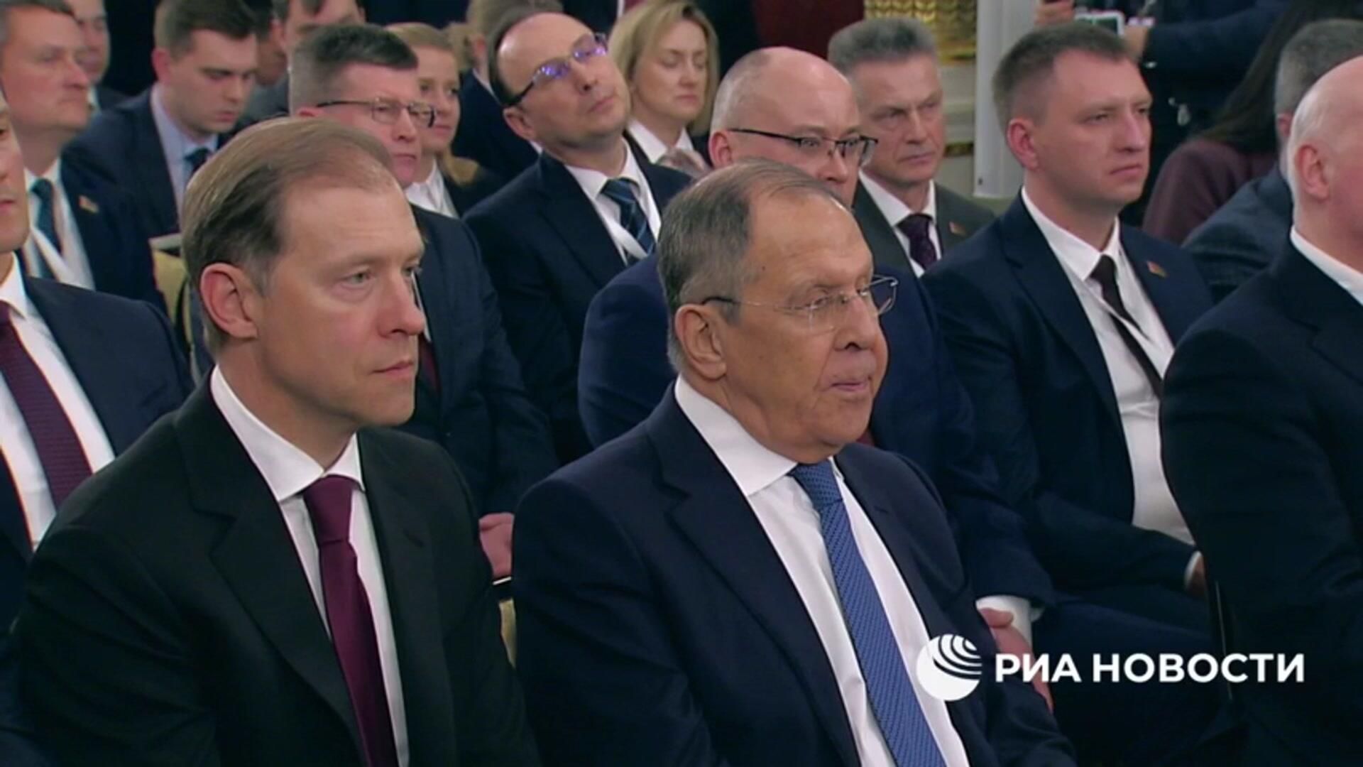 Владимиру Владимировичу сегодня и завтра предстоит плотно работать по этому вопросу. Лукашенко об украинском урегулировании Владимиру Владимировичу сегодня и завтра предстоит плотно работать по этому вопросу. Лукашенко об украинском урегулировании - РИА Новости, 1920, 13.03.2025