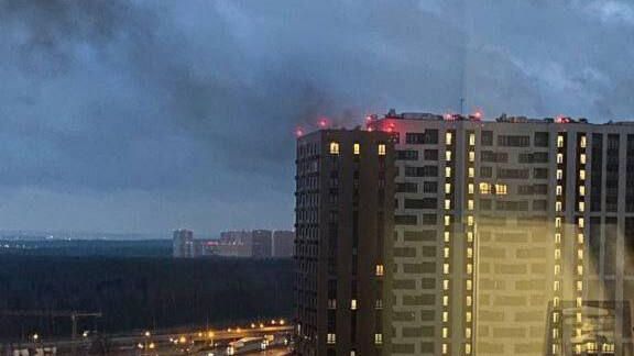 Последствия атаки беспилотника ВСУ в микрорайоне Южная Битца в Москве Последствия атаки беспилотника ВСУ в микрорайоне Южная Битца в Москве - РИА Новости, 1920, 14.03.2025