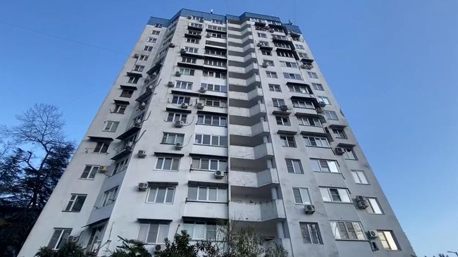 Дом в Сочи, где находится квартира, предположительно принадлежащая супруге экс-директора ФЦАО Новикова