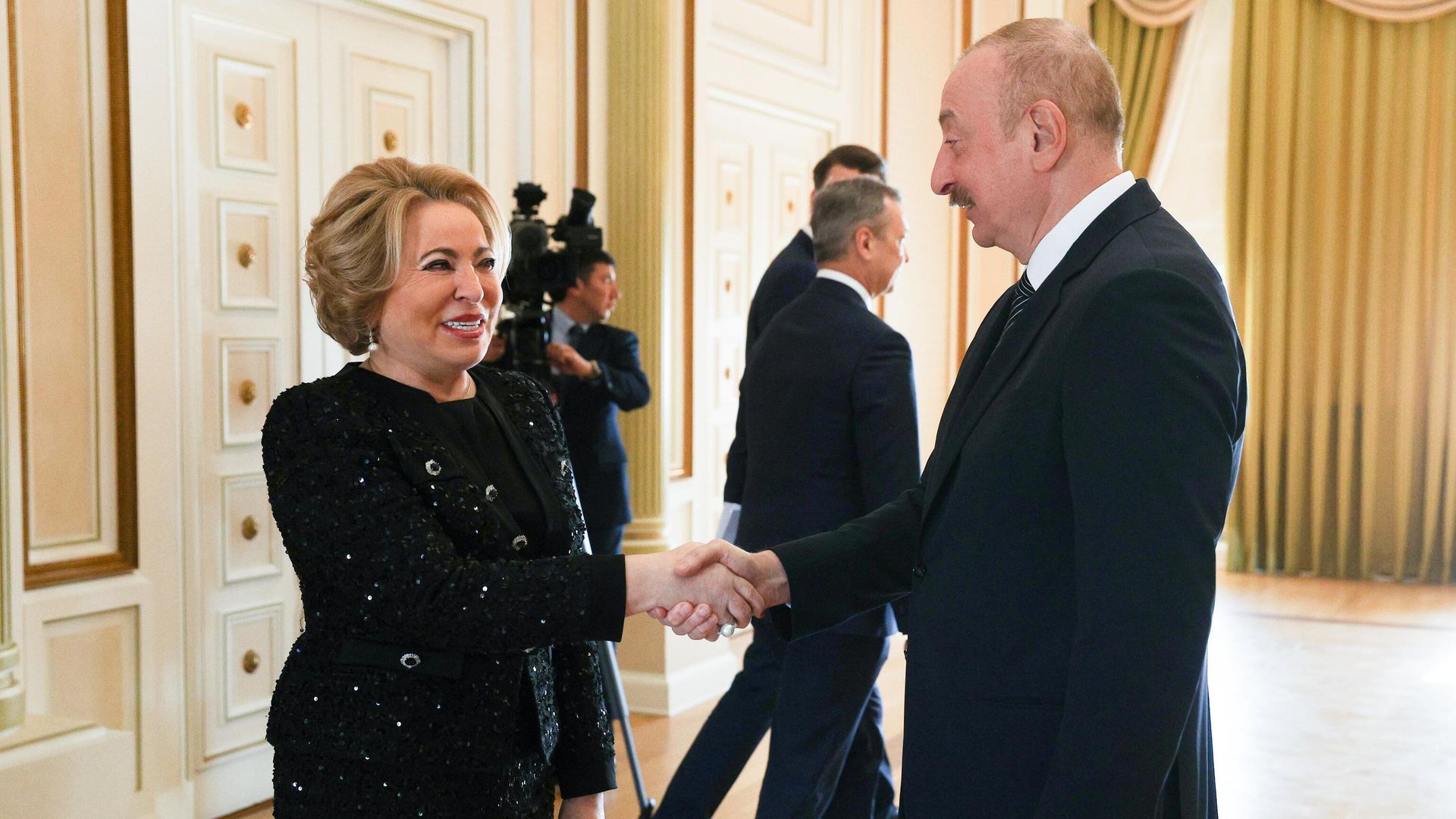 Председатель Совета Федерации РФ Валентина Матвиенко и президент Азербайджана Ильхам Алиев во время встречи Председатель Совета Федерации РФ Валентина Матвиенко и президент Азербайджана Ильхам Алиев во время встречи - РИА Новости, 1920, 17.03.2025