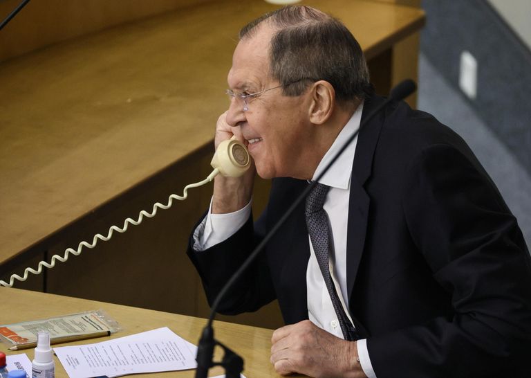 Министр иностранных дел РФ Сергей Лавров во время участия в заседании Государственной думы РФ
