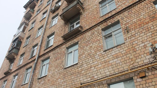 Дом 14/37 на 3-й Фрунзенской улице в Москве