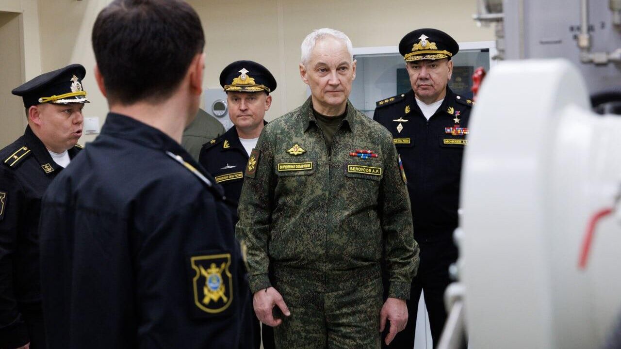 Министр обороны РФ Андрей Белоусов проверил развитие инфраструктуры и боевую подготовку Каспийской флотилии в ходе рабочей поездки в Дагестан. 20 марта 2025 - РИА Новости, 1920, 20.03.2025