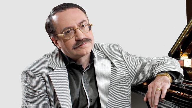 Даниил Крамер