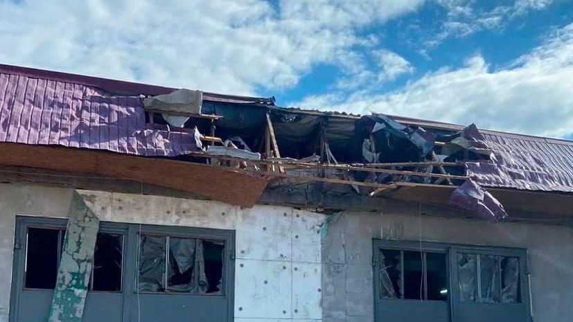 Последствия атаки ВСУ на пожарную часть в городе Каменка-Днепровская Запорожской области Последствия атаки ВСУ на пожарную часть в городе Каменка-Днепровская Запорожской области - РИА Новости, 1920, 20.03.2025