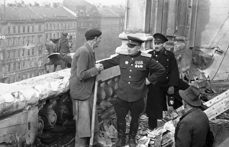 Освобождение Австрии от немецко-фашистских захватчиков Освобождение Австрии от немецко-фашистских захватчиков