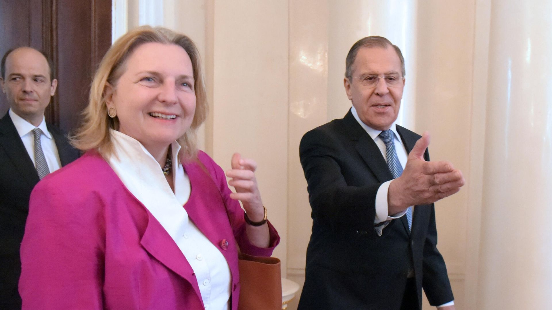 Министр иностранных дел РФ Сергей Лавров и министр европейских, интеграционных и иностранных дел Австрии Карин Кнайсль во время встречи в Доме приемов МИД России. 20 апреля 2018 Министр иностранных дел РФ Сергей Лавров и министр европейских, интеграционных и иностранных дел Австрии Карин Кнайсль во время встречи в Доме приемов МИД России. 20 апреля 2018 - РИА Новости, 1920, 21.03.2025