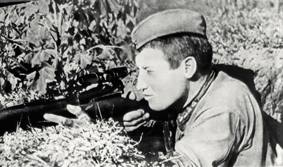 Снайпер Михаил Сурков Снайпер Михаил Сурков - РИА Новости, 1920, 21.03.2025