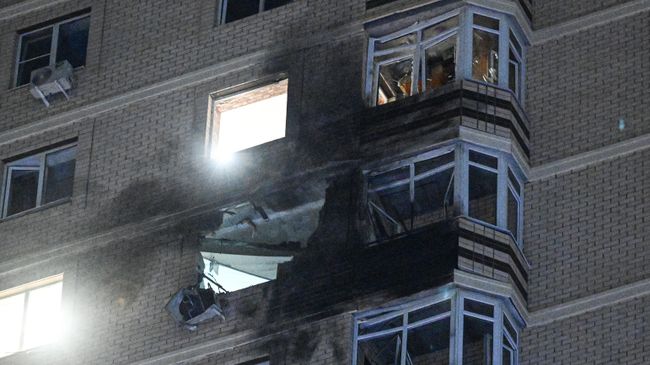 Жилой дом в Ростове-на-Дону, поврежденный из-за атаки украинского беспилотника