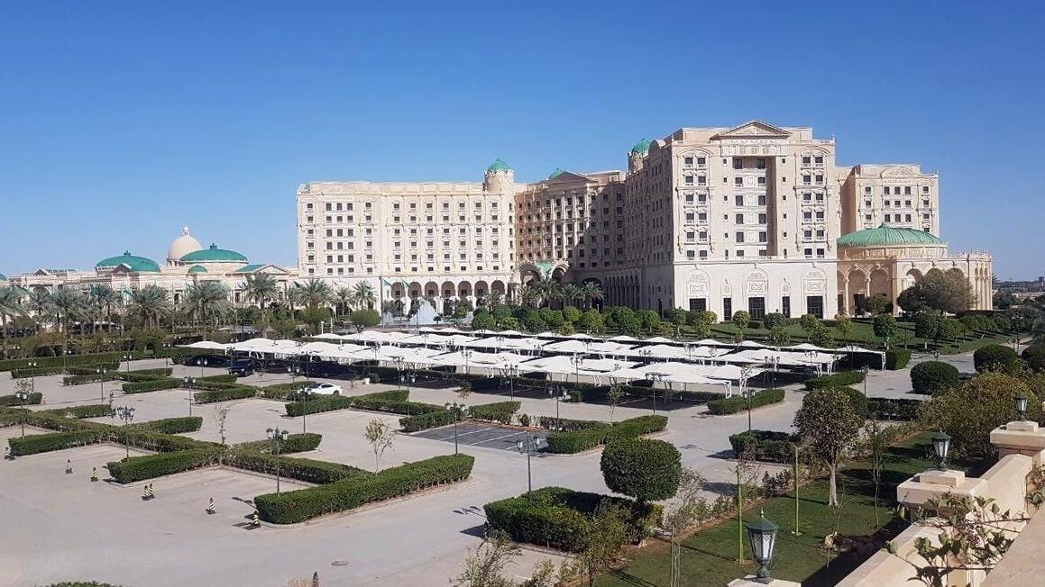 Гостиница The Ritz-Carlton в Эр-Рияде, где прошли переговоры делегаций России и США Гостиница The Ritz-Carlton в Эр-Рияде, где прошли переговоры делегаций России и США - РИА Новости, 1920, 25.03.2025