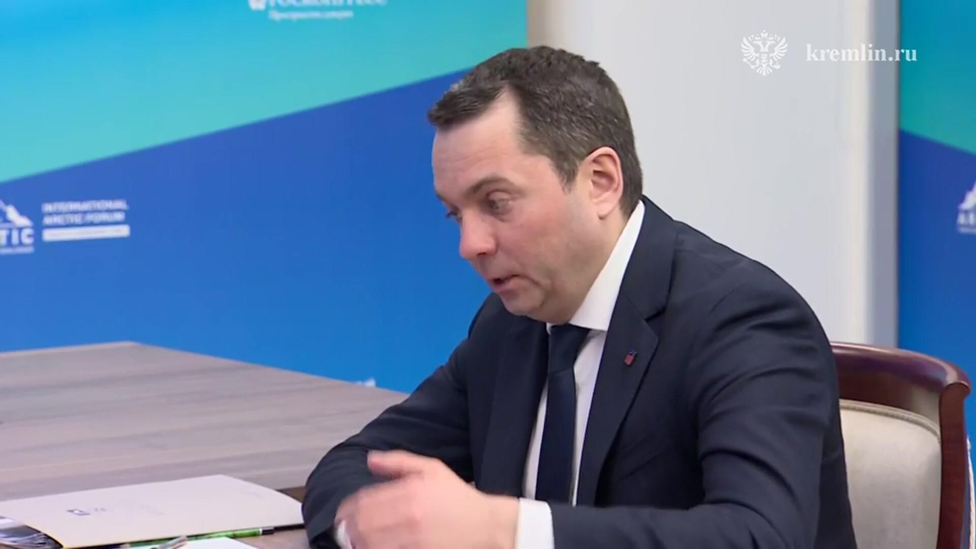 Рабочая встреча Владимира Путина с губернатором Мурманской области Рабочая встреча Владимира Путина с губернатором Мурманской области - РИА Новости, 1920, 27.03.2025