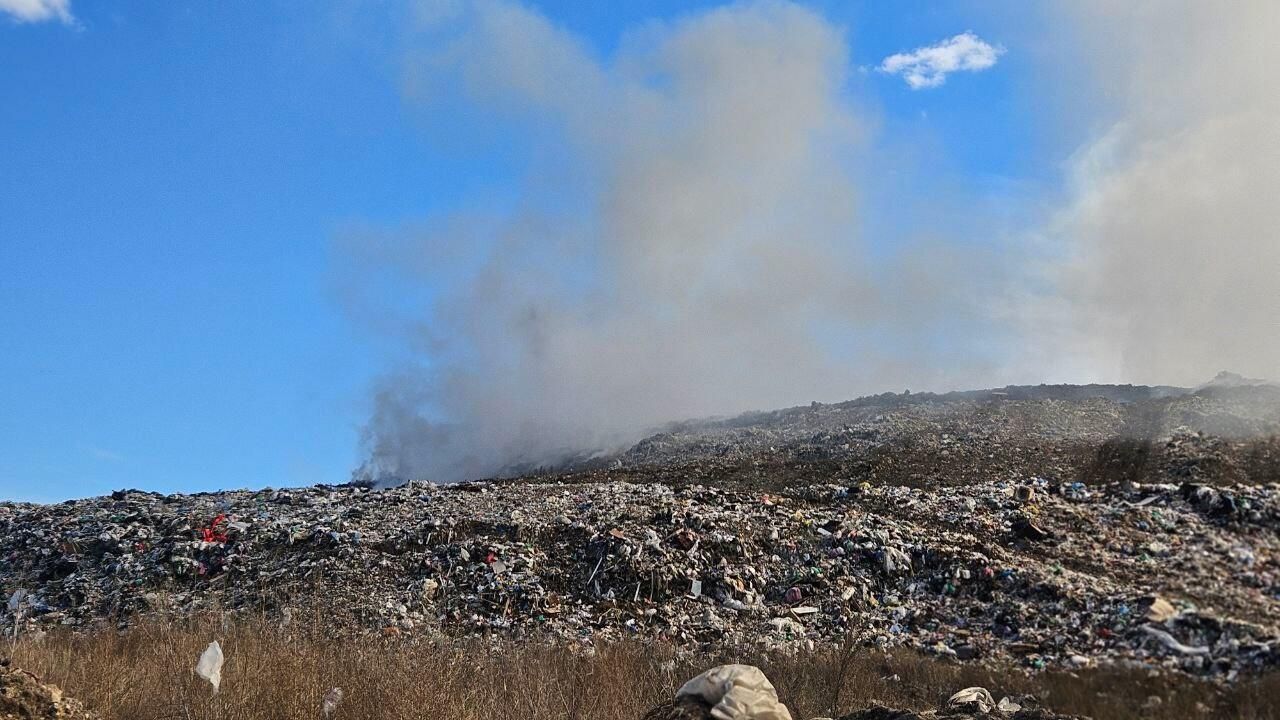 Возгорание на полигоне твердых бытовых отходов Преображенка в Самарской области Возгорание на полигоне твердых бытовых отходов Преображенка в Самарской области - РИА Новости, 1920, 29.03.2025