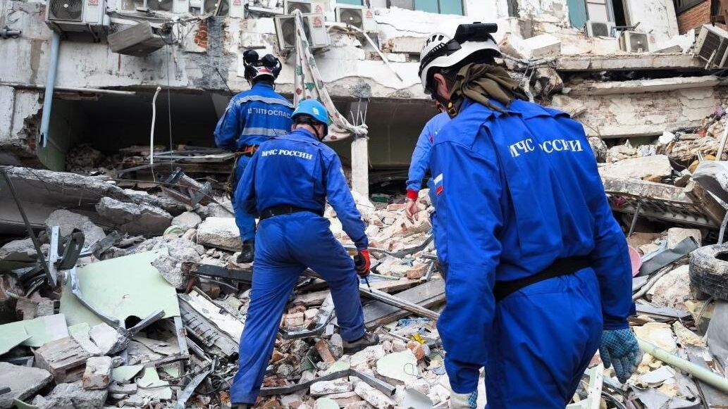 МЧС России ликвидирует последствия землетрясения в Мьянме - РИА Новости, 1920, 15.04.2025