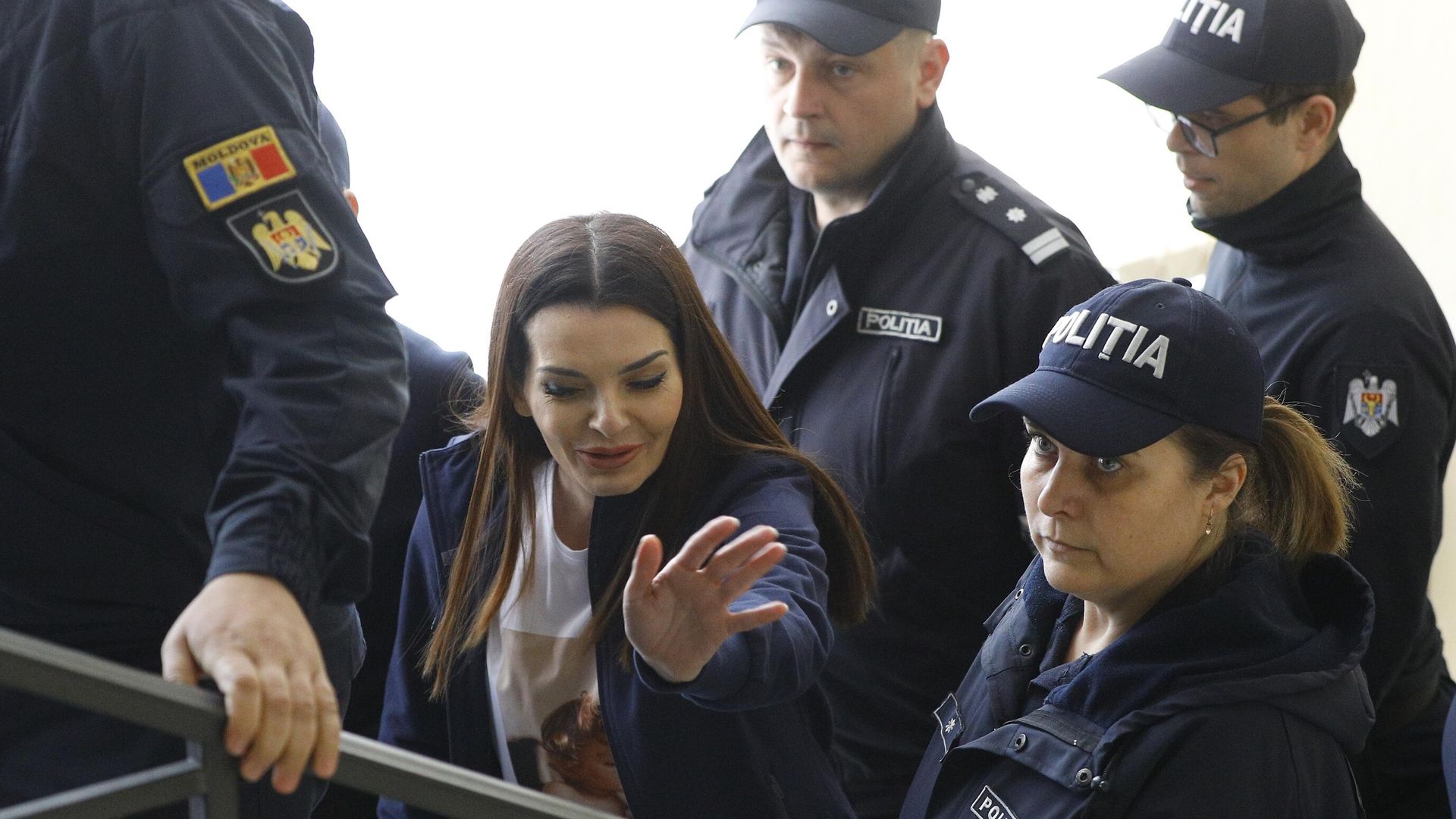 Глава Гагаузии Евгения Гуцул перед заседанием суда в Кишиневе - РИА Новости, 1920, 01.07.2025