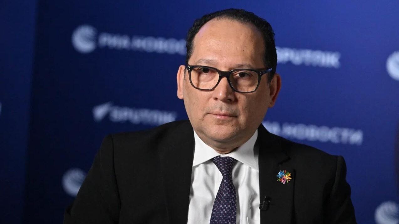Посол Колумбии в России Эктор Исидро Аренас Нейра Посол Колумбии в России Эктор Исидро Аренас Нейра - РИА Новости, 1920, 02.04.2025